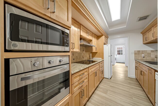 Photo - 10732 Briar Forest Dr