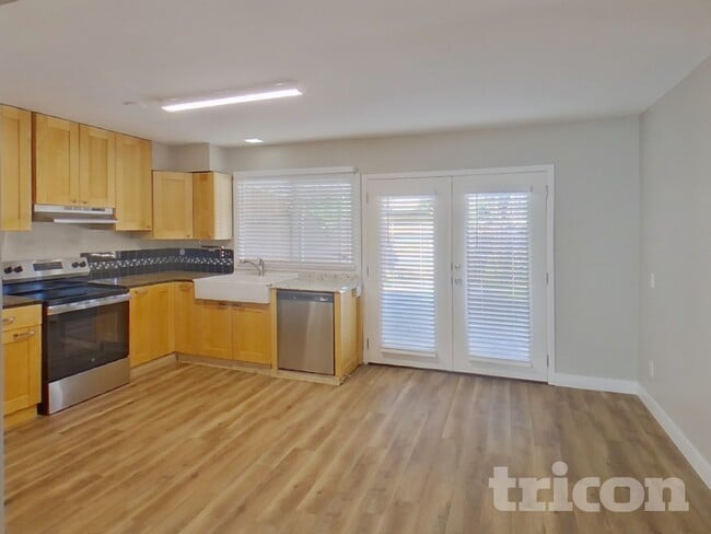 Photo - 6035 N 31st Ave