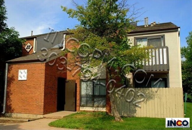 Photo - 3550 S Harlan St