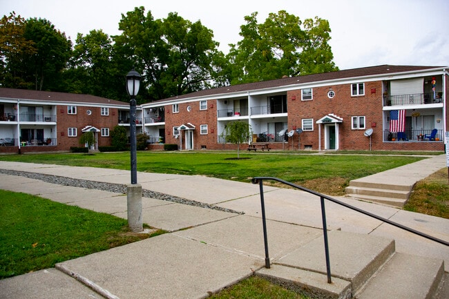 Chenango Courtyard