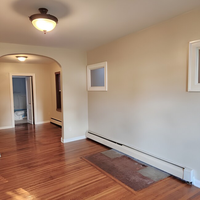 Photo - 121 McKinley Pkwy Unit 3