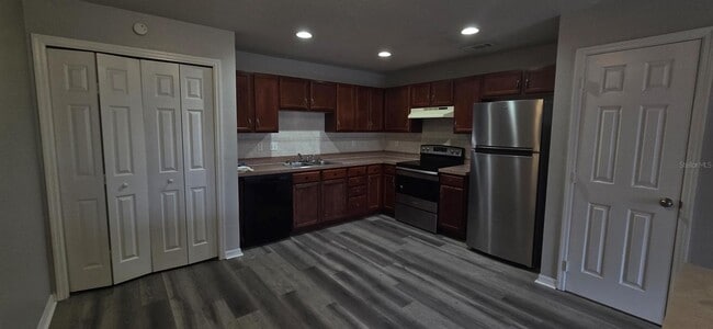 Photo - 2911 SE 52nd Ave