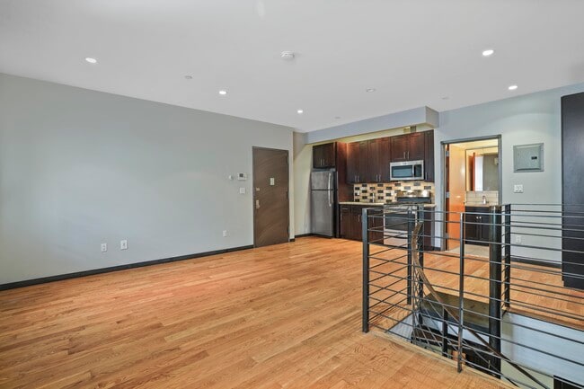Photo - 449 Humboldt St Unit 1F