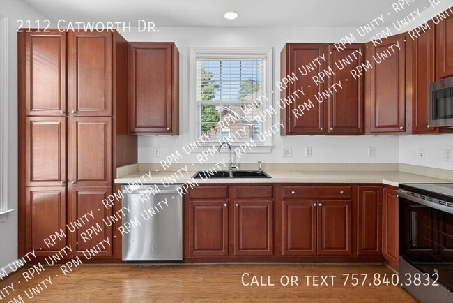 Photo - 2112 Catworth Dr