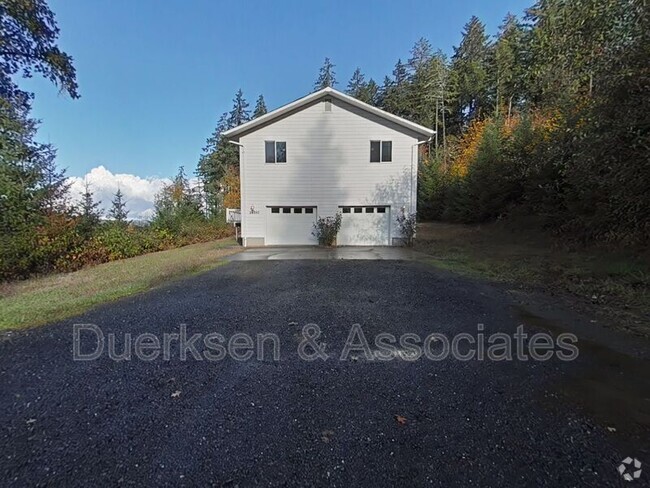 Building Photo - 24650 Grange Hall Rd Rental