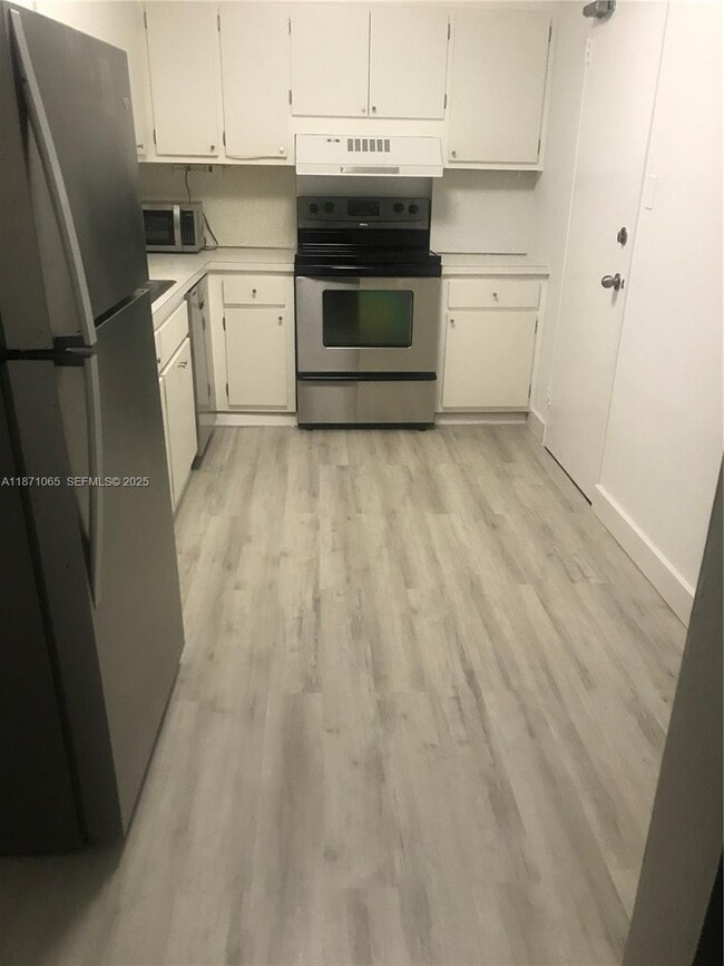 Photo - 10185 Collins Ave Unit 815