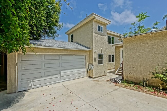 Photo - 1741 2nd St. Unit 1745