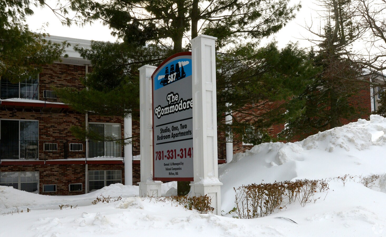 Photo - The Commodore