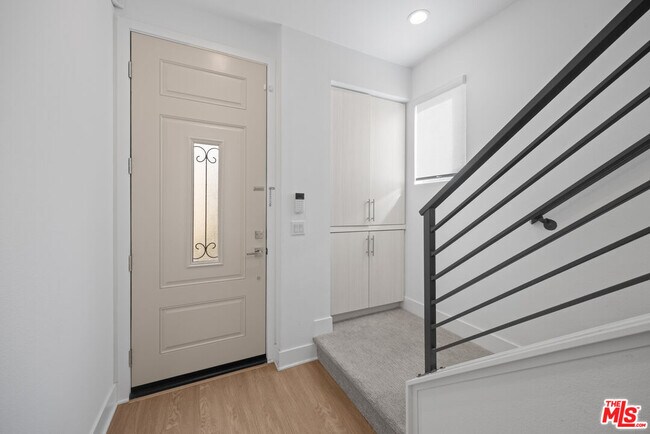 Photo - 10827 W Riverton Ct