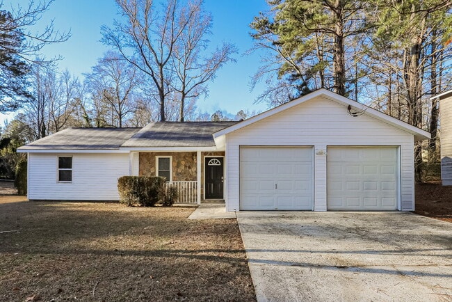 Building Photo - 266 Montego Cir