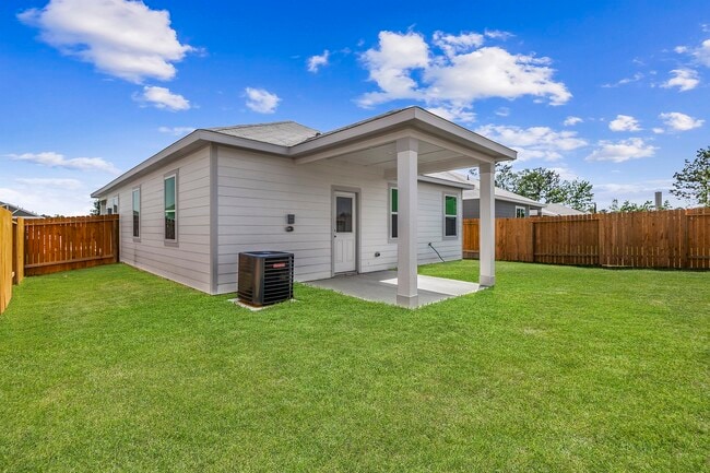 Photo - 16422 Blossom Grv Dr