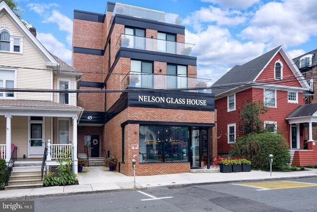 45 Spring St Unit 1