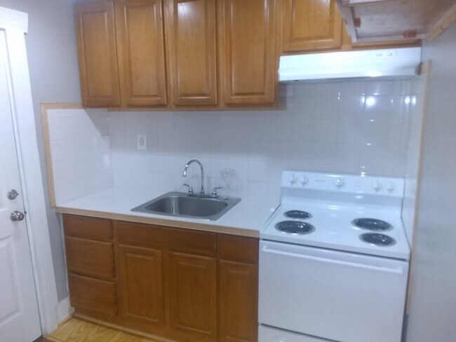 Photo - 605 Spring St Unit 1