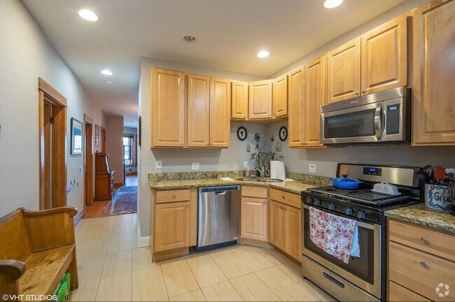 Building Photo - 2509 W Diversey Ave Unit 2 Rental
