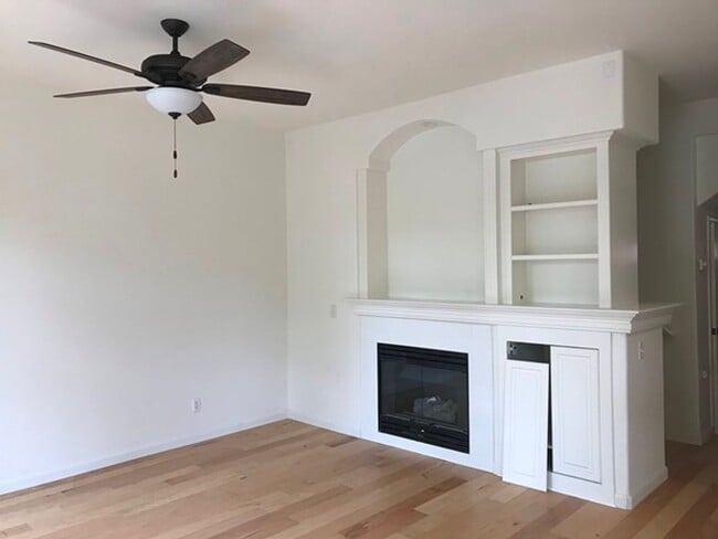 Photo - Groups Welcome! Nice Quiet Community One mile to downtown SLO