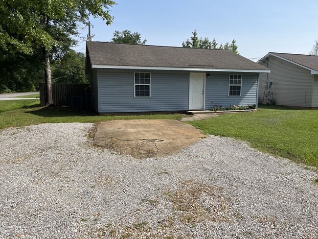 Space for 2 car parking - 15 Cottage Ln