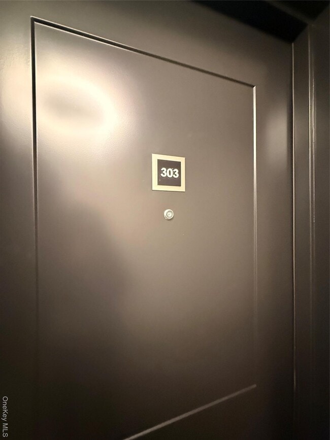 Photo - 122 Greenwich Ave Unit 303