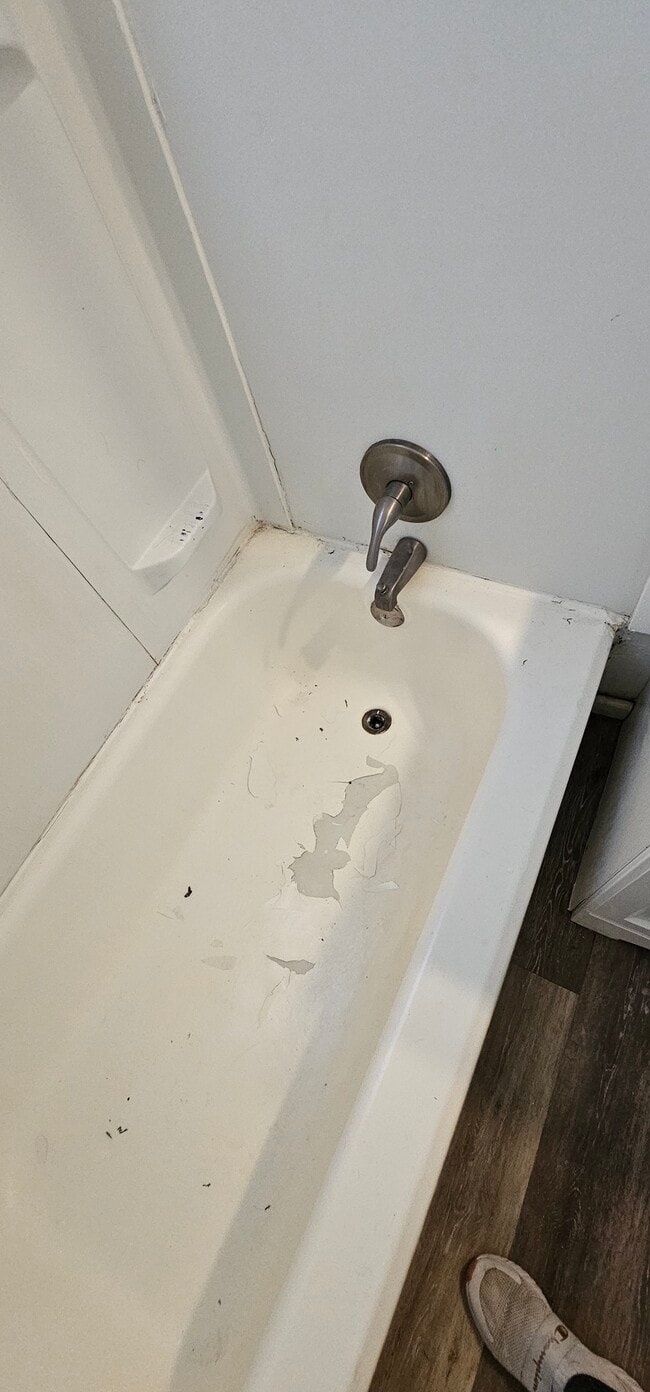 Photo - 10716 Bennington Ave