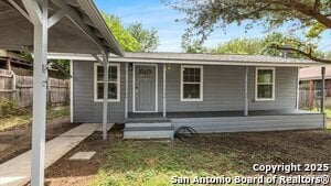 Building Photo - 338 S San Horacio Ave Rental