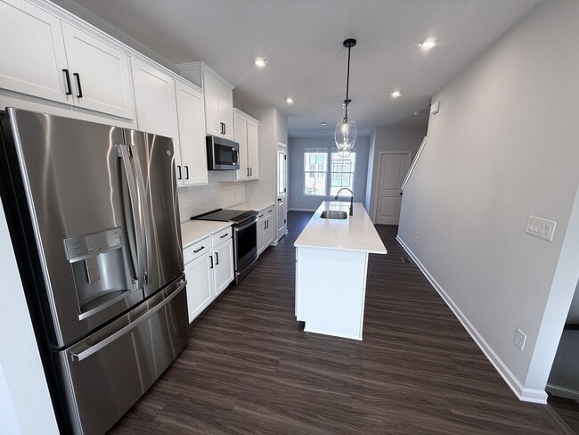 Photo - 1420 Creekside Cir NW