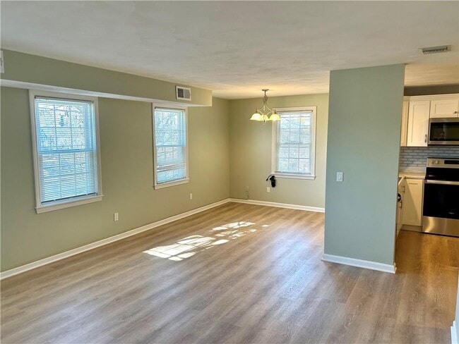 Photo - 101 Marlborough St Unit 2