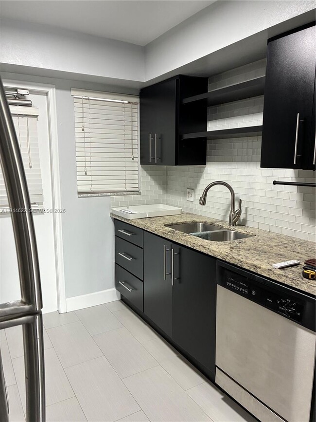 Photo - 2481 SW 82nd Ave Unit 203