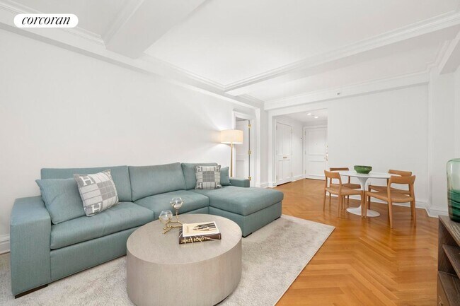 Photo - 502 Park Ave