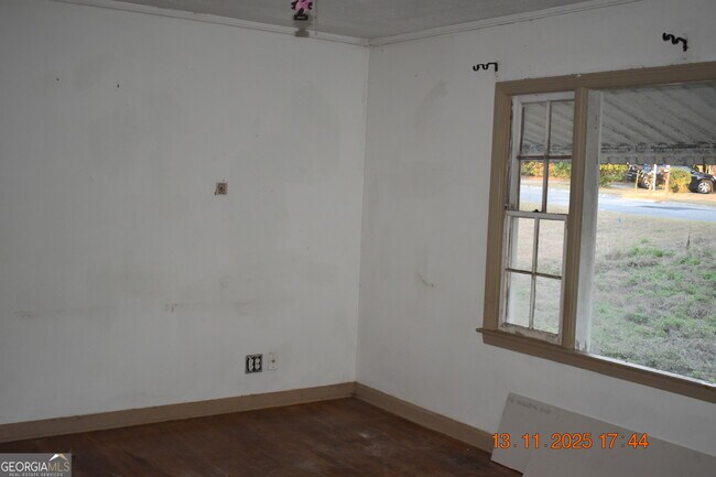 Photo - 3189 Somerset Dr