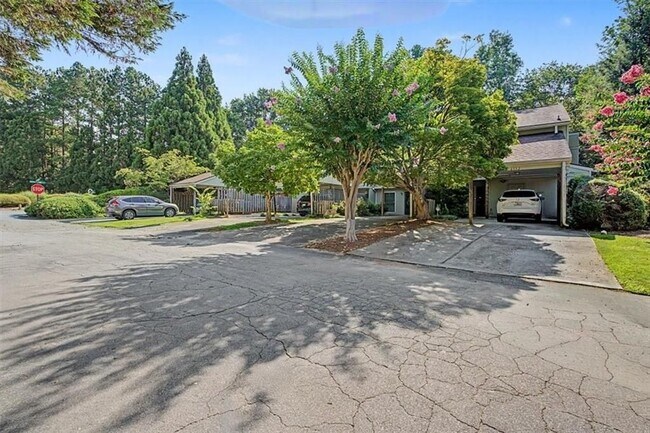 6350 Hawthorne Terrace