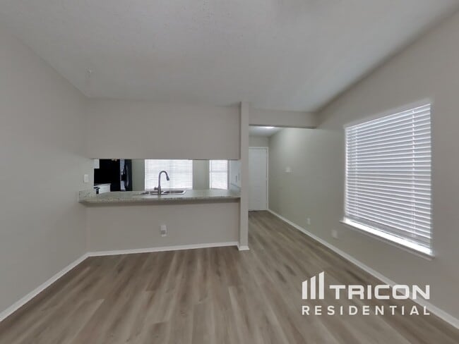 Photo - 4111 Sunrise Crest Dr