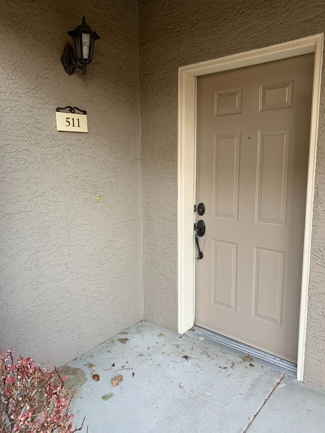 Building Photo - 1 Bedroom ground floor at Tanamera