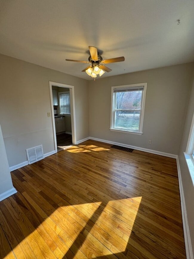 Photo - 2215/2217 Hecker Ave Unit 2215