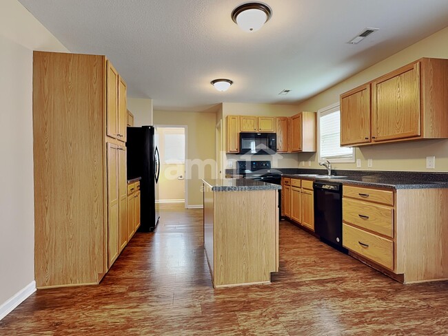 7904 Mill Park Ln