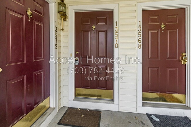 13570 Davinci Ln