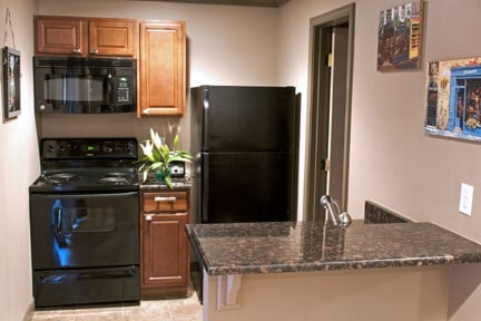 Photo - 199 Hughes St