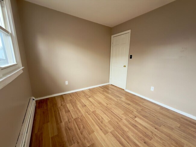 Photo - 215 Seaview Ave Unit 2