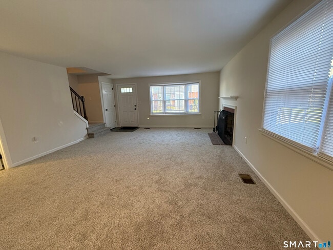 Photo - 7 Barrington Dr Unit A