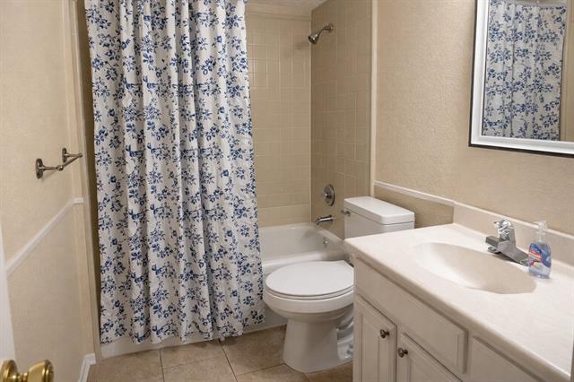 Photo - 708 Crestview Dr