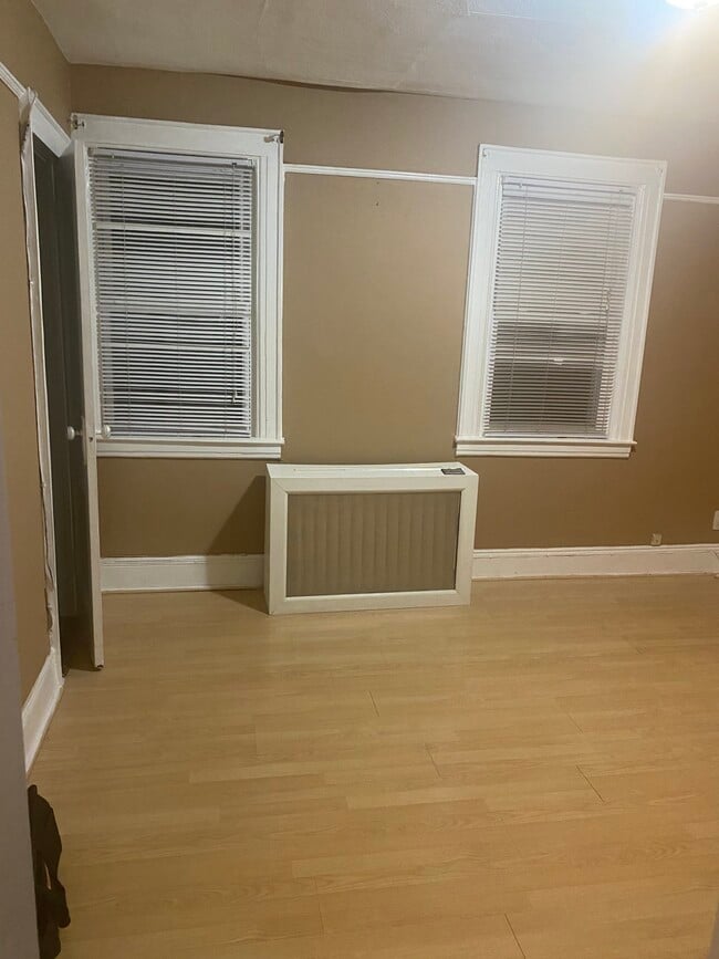 Building Photo - 9036 205th St