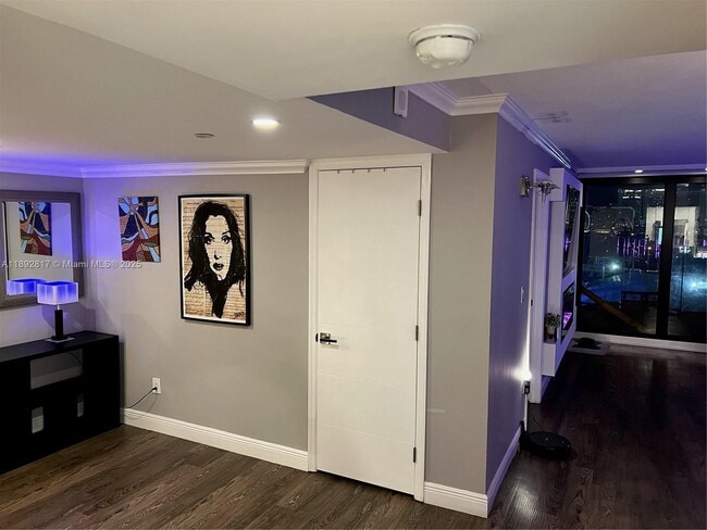 Photo - 555 NE 15th St Unit 12J