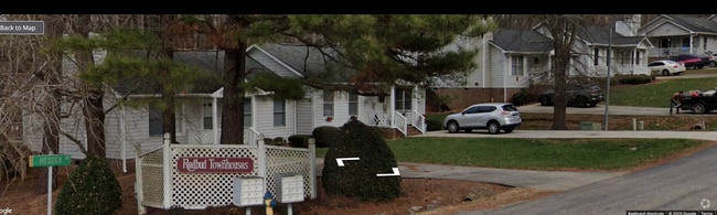 Building Photo - REDBUD TOWNHOUSES Unit 130 Hester