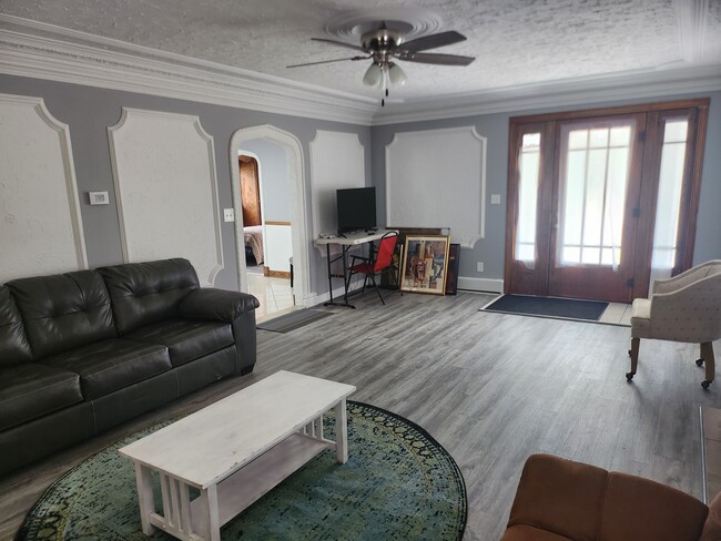 Photo - 4288 W Jefferson Ave