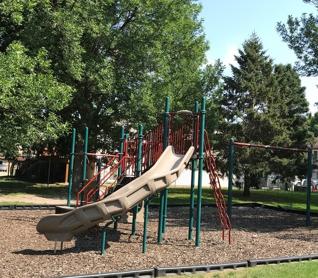 Arlington Ridge Apartments