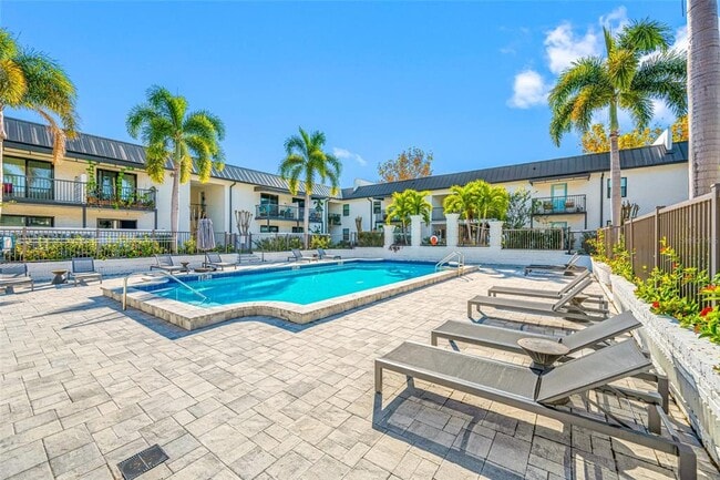 Photo - 3909 W Cleveland St