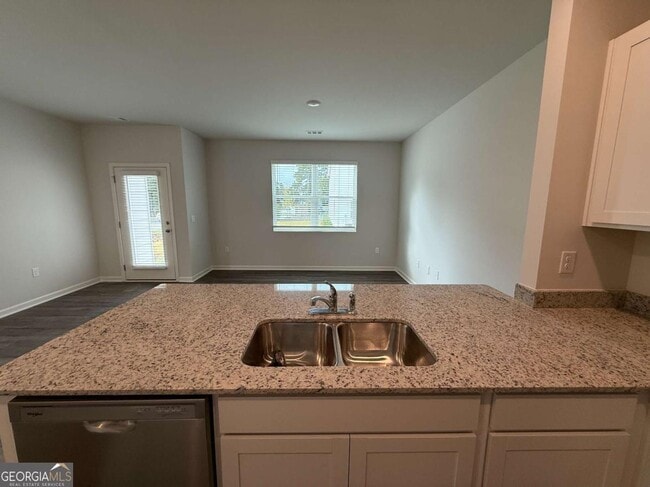 Photo - 1 Silverbell Ln NW