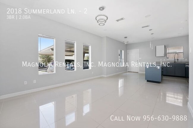Photo - 2018 Summerland Ln Unit 2