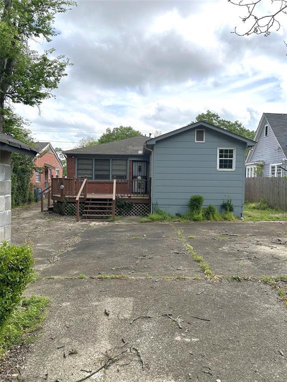 3616 Gaston Ave