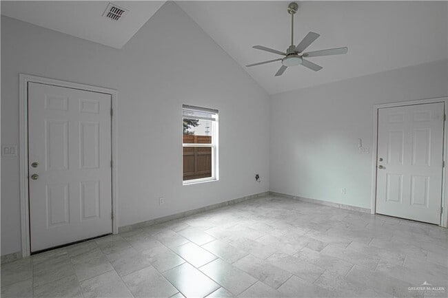 907 Hidden Hls St Unidad 1