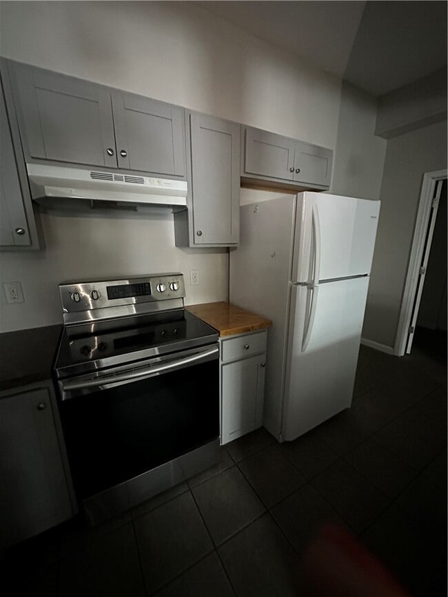 Photo - 1045 S Clinton Ave