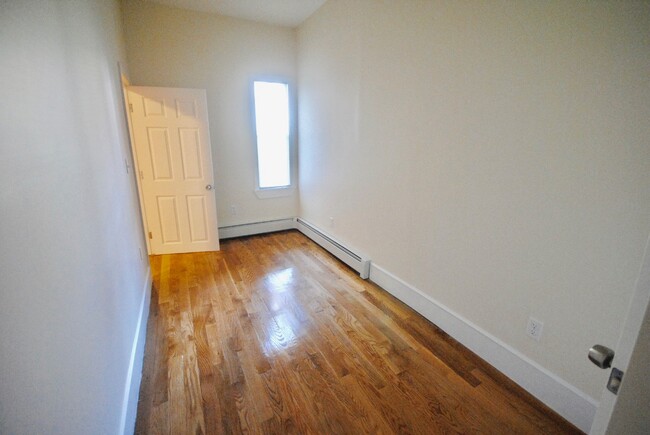 Photo - 154 Bennington St Apartment Unit 2